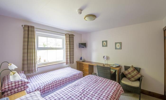 Room 3 - Twin Bedded Room